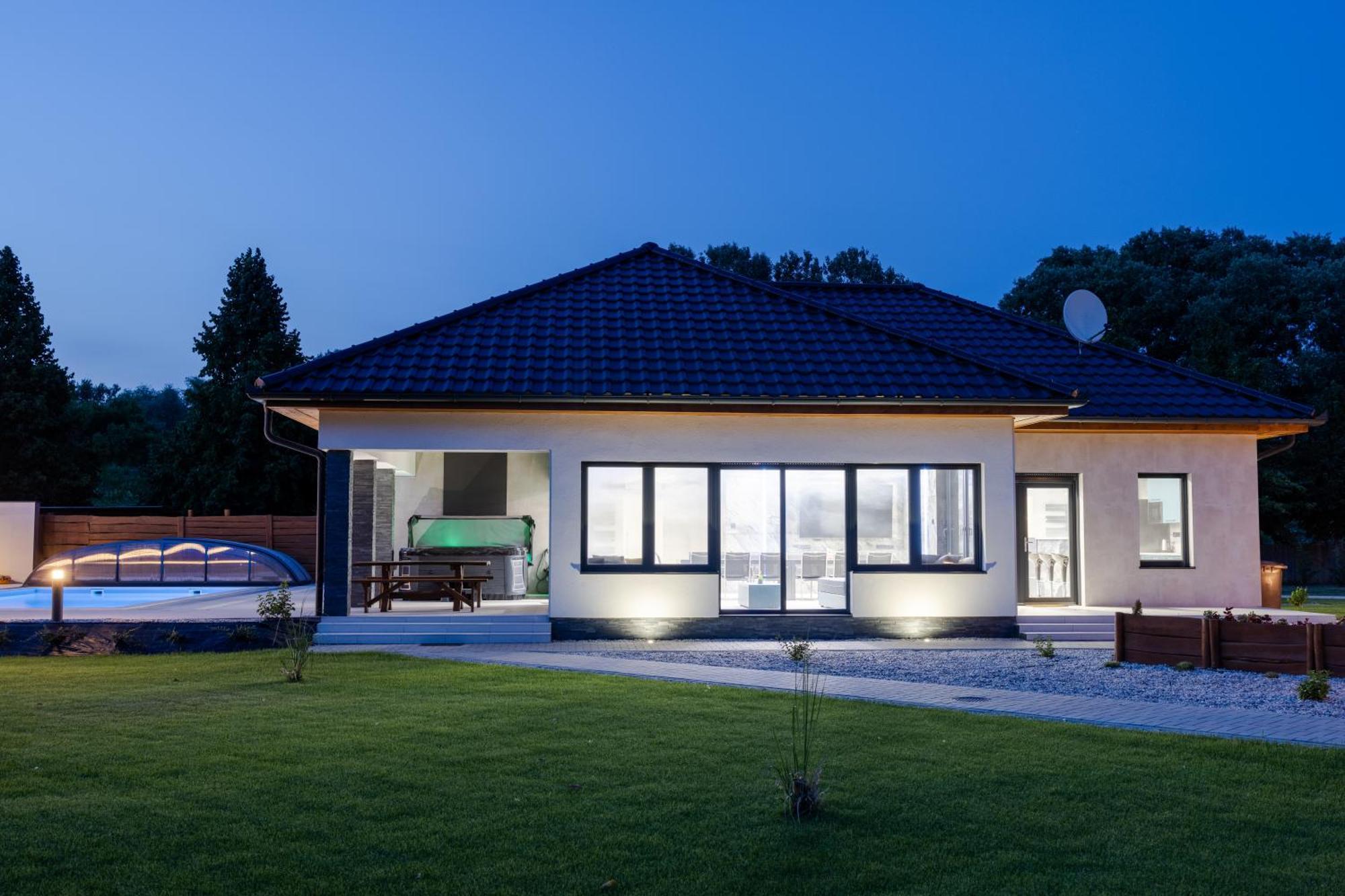 Mitosz Apartman Gyomaendrőd Εξωτερικό φωτογραφία